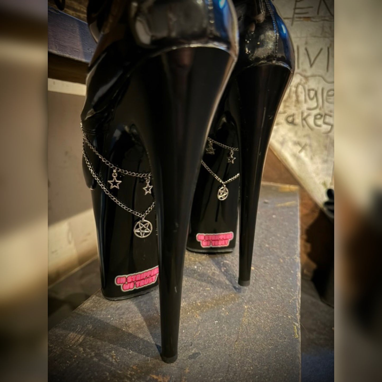 ‘Satan’s Slvt’ Boot Chains (Pentagrams)