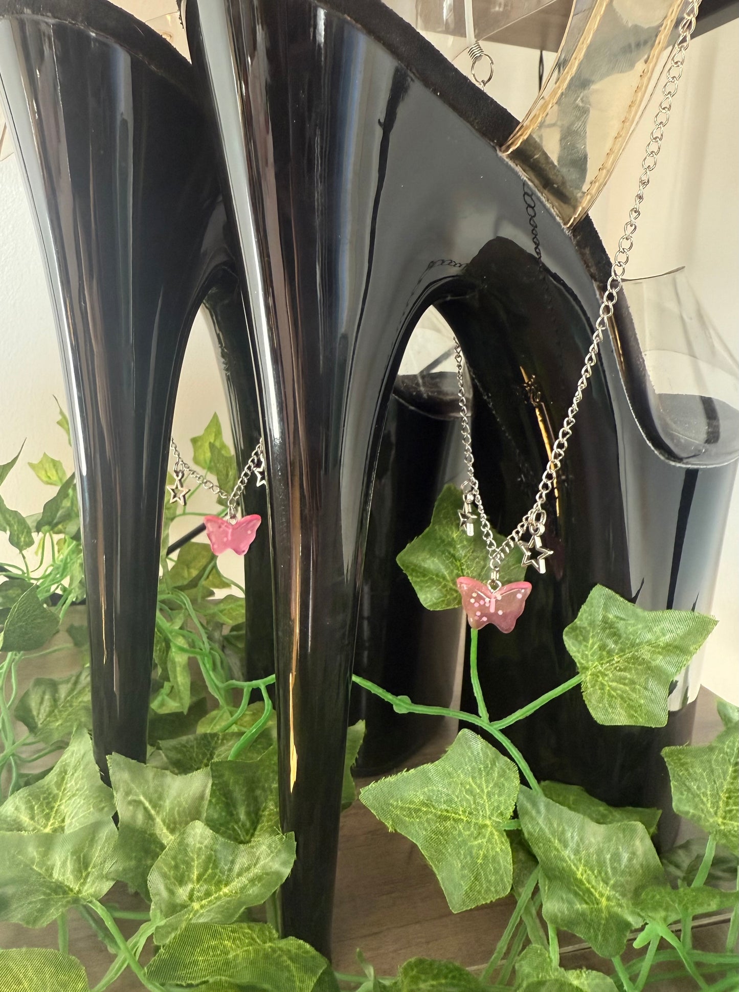 ‘Butterfly’ Shoe Chains (Pink) - Limited Edition